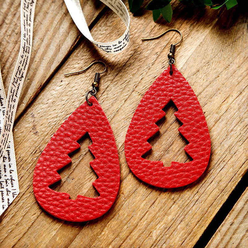 Wholesale Christmas Plaid Christmas Tree Leopard Print Leather Earrings